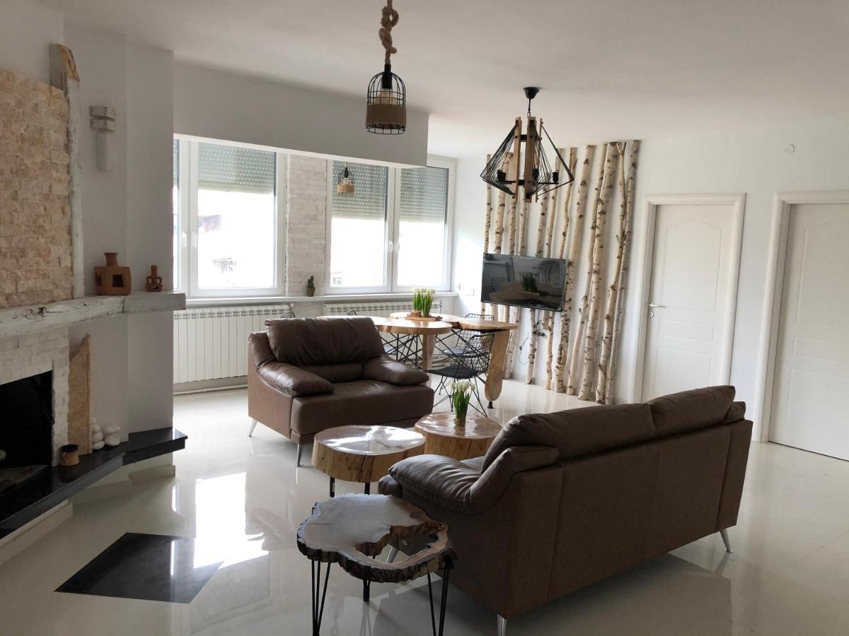 Artistic Luxury Apartment Skopje Luaran gambar